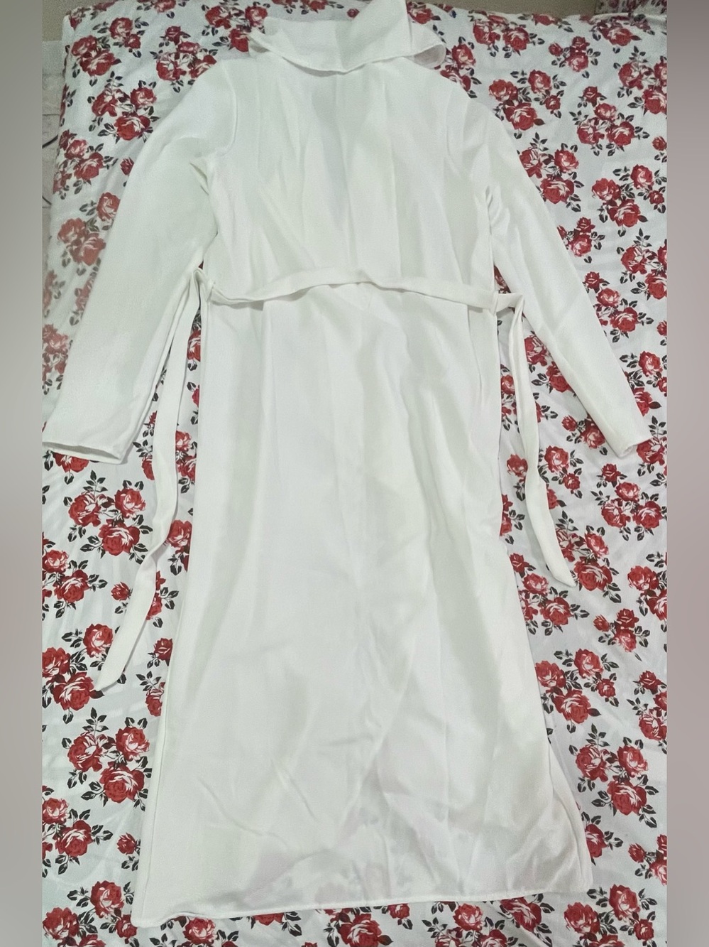 Fashion Nova White Ruffle-Front Long Robe - Picture 4 of 5